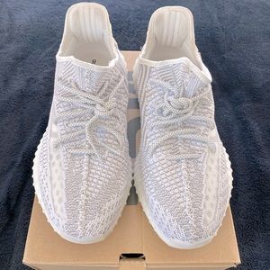 YEEZY 350 V2 STATIC NON-REFLECTIVE SIZE 10.5